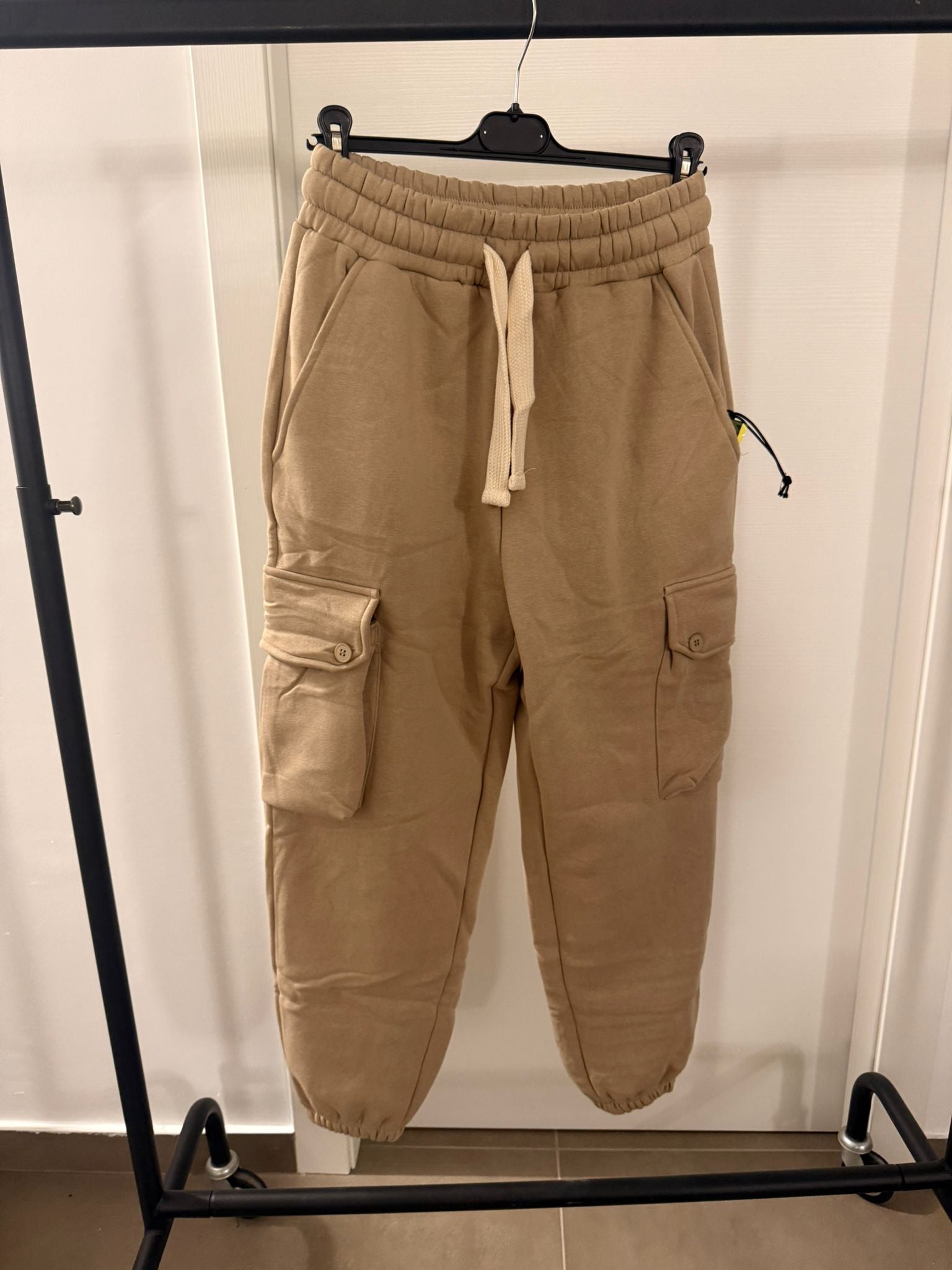 panta tuta beige